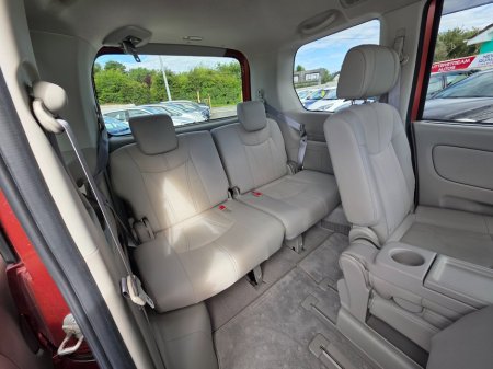 2015 Nissan Serena - photo 12