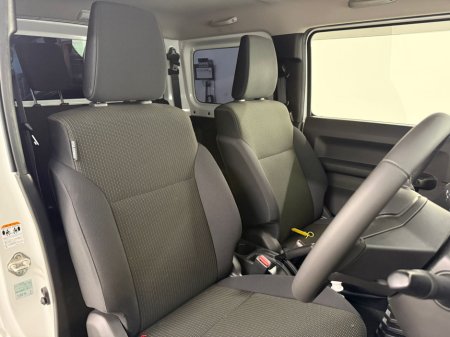 2023 Suzuki Jimny - photo 6