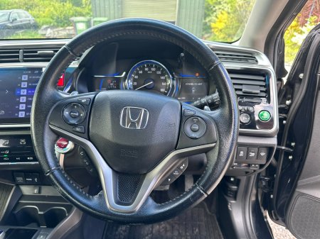 2015 Honda Grace - photo 7