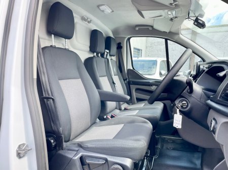 2023 Ford Transit Custom - photo 10