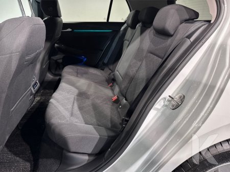 2021 Volkswagen Golf - photo 21