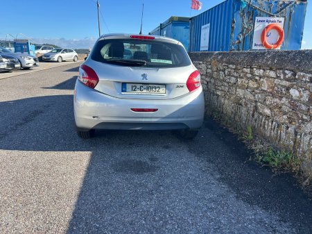 2012 Peugeot 208 - photo 3