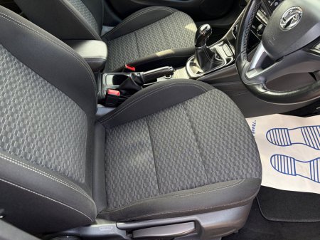 2016 Opel Astra - photo 12