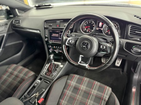 2014 Volkswagen Golf - photo 23