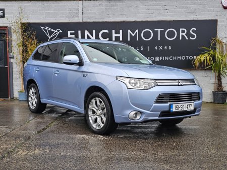2015 Mitsubishi Outlander PHEV Intense+