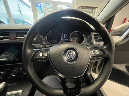 2019 Volkswagen Golf - photo 16