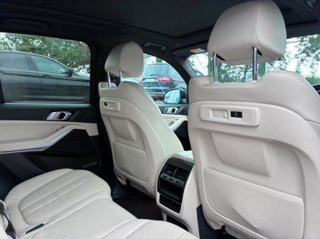 2020 BMW X5 - photo 6