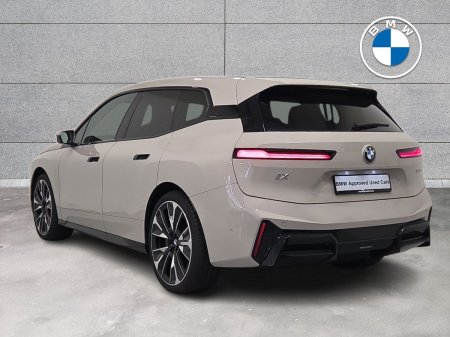 2026 BMW iX - photo 2