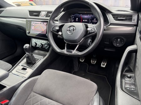 2022 Skoda Superb - photo 10
