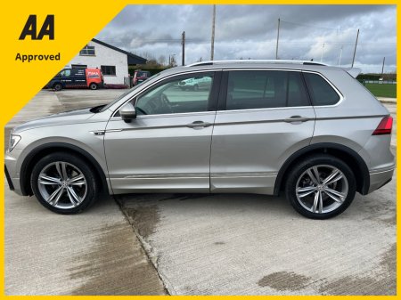 2020 Volkswagen Tiguan - photo 5