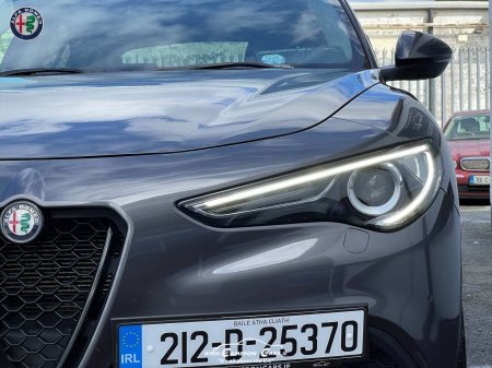 2021 Alfa Romeo Stelvio - photo 20