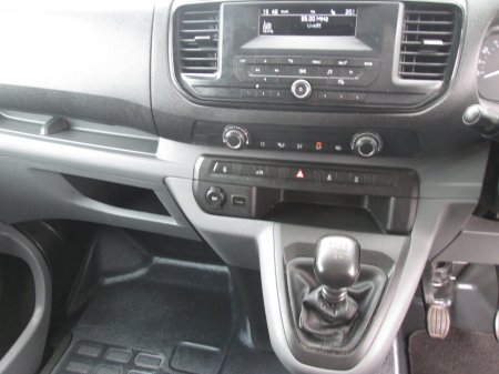 2021 Opel Vivaro - photo 14