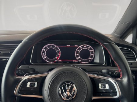 2018 Volkswagen Golf - photo 13