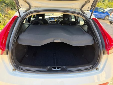 2018 Volvo V40 - photo 13
