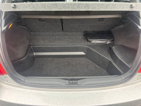 2012 Toyota Auris - photo 16