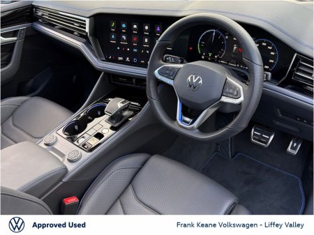 2026 Volkswagen Touareg - photo 7