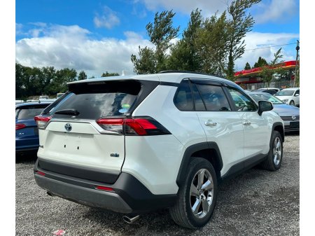 2021 Toyota RAV4 - photo 4