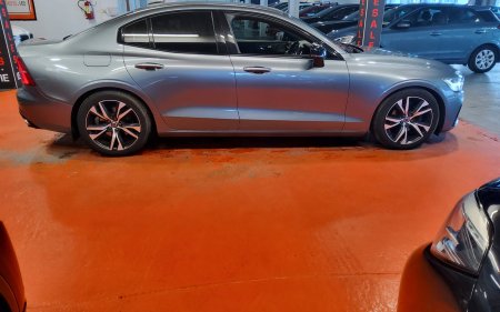 2021 Volvo S60 - photo 5