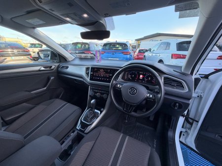 2021 Volkswagen T-Roc - photo 23