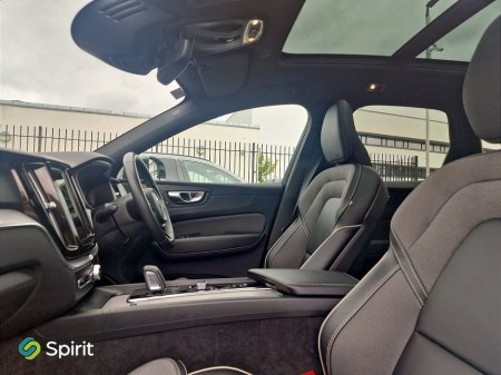 2021 Volvo XC60 - photo 3