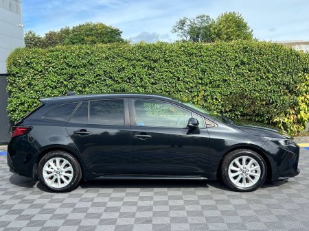 2022 Toyota Corolla - photo 2