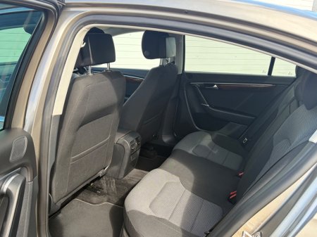 2014 Volkswagen Passat - photo 9