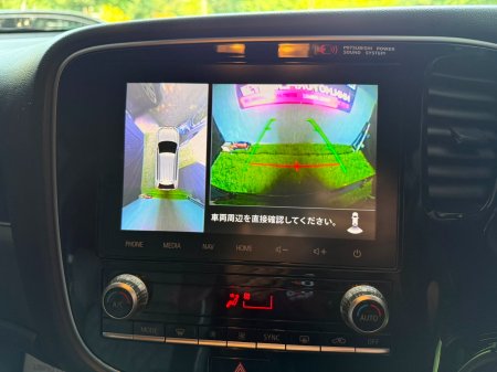 2021 Mitsubishi Outlander - photo 10