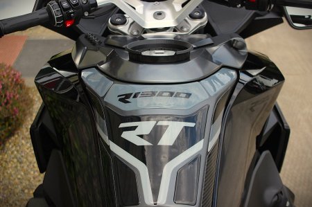 2025 BMW Other - photo 7