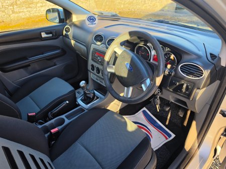 2011 Ford Focus - photo 12