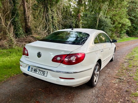 2010 Volkswagen Passat - photo 3