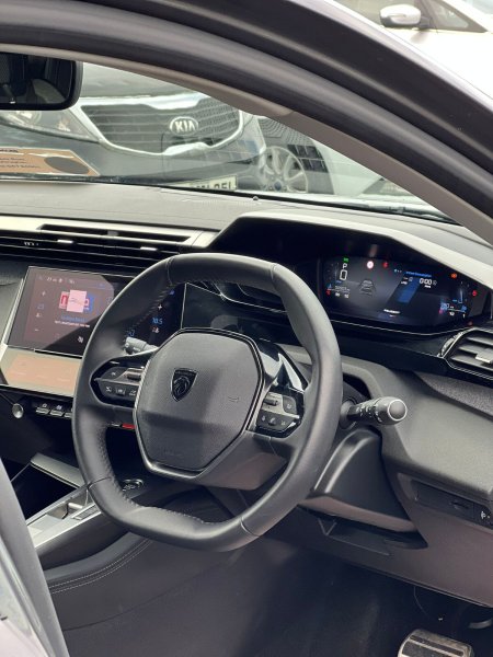 2023 Peugeot 308 - photo 11