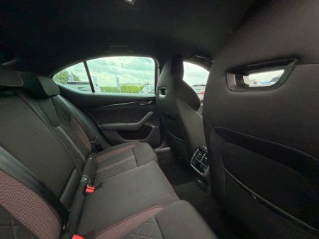 2021 Skoda Octavia - photo 32