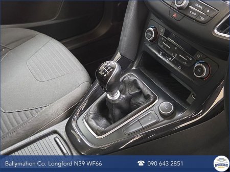 2017 Ford Focus - photo 16