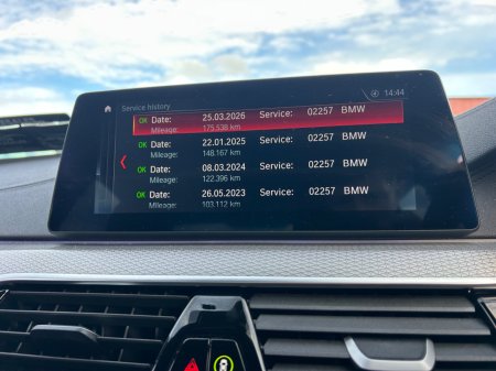 2019 BMW 5-Series - photo 24