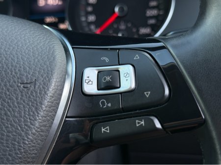 2018 Volkswagen Passat - photo 24