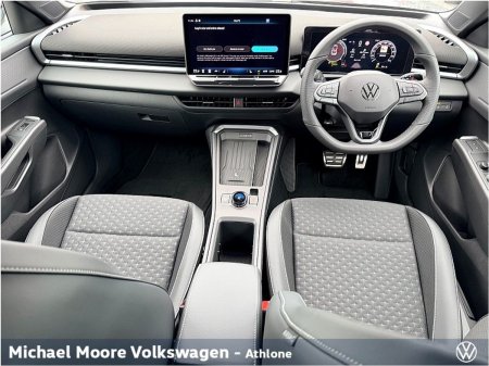 2026 Volkswagen T-Roc - photo 2