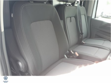 2026 Volkswagen Transporter - photo 10
