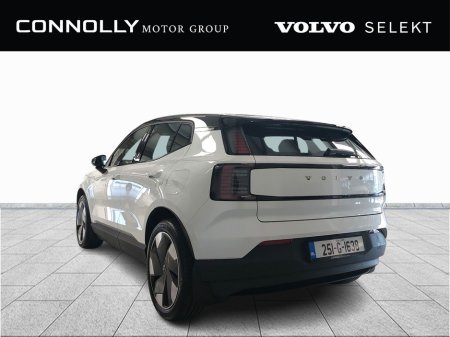 2025 Volvo EX30 - photo 2
