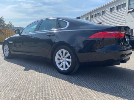 2015 Jaguar XF - photo 5