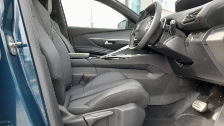 2023 Peugeot 3008 - photo 18
