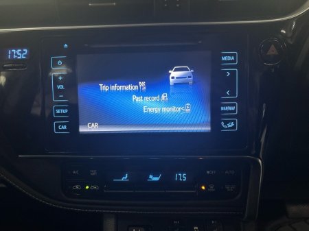 2017 Toyota Auris - photo 14