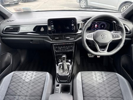 2025 Volkswagen T-Roc - photo 8