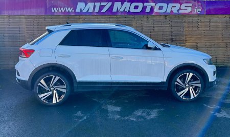 2021 Volkswagen T-Roc - photo 2