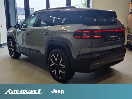 2026 Jeep Compass - photo 2