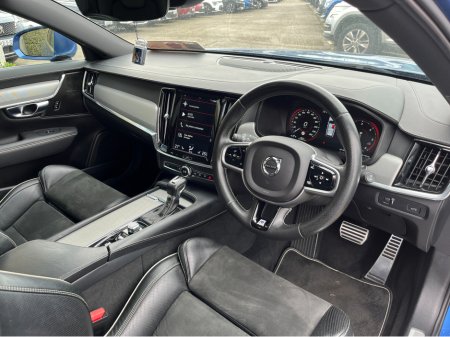 2019 Volvo V90 - photo 18