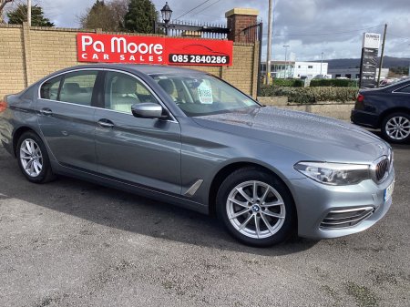 2017 BMW 5-Series - photo 2