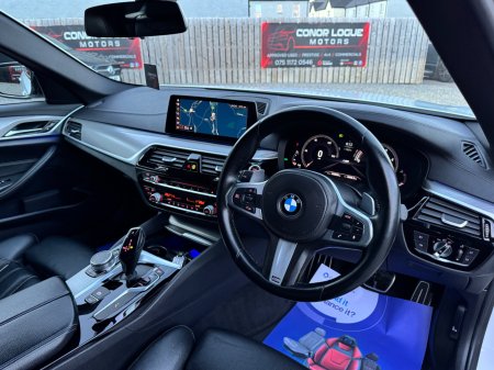 2019 BMW 5-Series - photo 6
