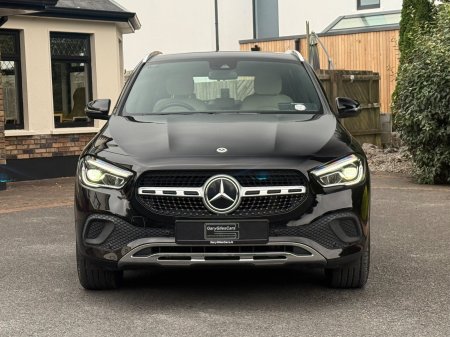 2022 Mercedes-Benz GLA - photo 2