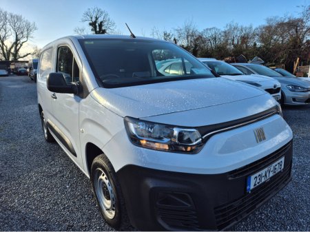 2023 Fiat Doblo - photo 2