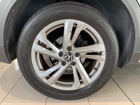 2023 Volkswagen T-Roc - photo 6